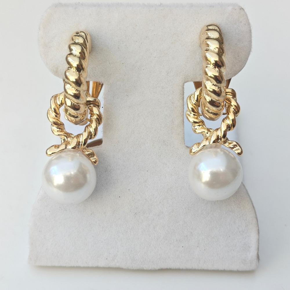 Gold Tone Faux Pearl Dangle Drop Clip On Earrings White Twisted Rope Hoop Charm